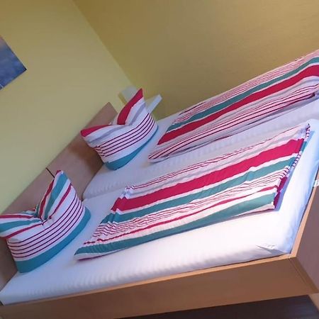 La Famiglia Hotell Weißenfels Exteriör bild